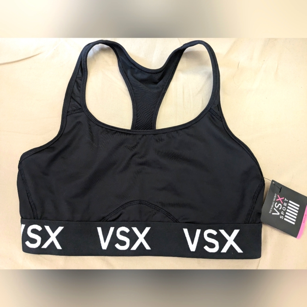 NWT Victoria's Secret The Player Sports Bra  Black